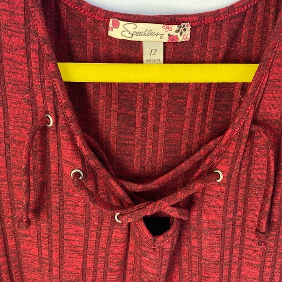 Red ribbed dress with lace up front by Speechless, size 12 - Picture 2 of 3